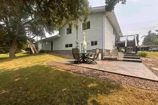 409 S 3rd St W, Aurora, MN 55705 - Photo 4