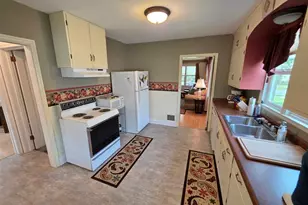 1924 9th Ave E, Hibbing, MN 55746 - Photo 12