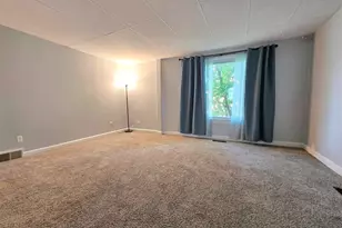 702 NW 6th St, Chisholm, MN 55746 - Photo 14