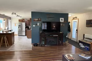 511 W Indiana Ave, Gilbert, MN 55741 - Photo 16
