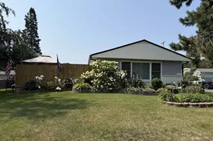 511 W Indiana Ave, Gilbert, MN 55741 - Photo 4