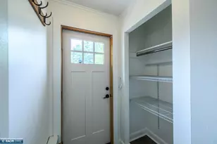 2434 E 9th Ave, Hibbing, MN 55746 - Photo 14
