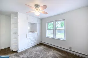 2434 E 9th Ave, Hibbing, MN 55746 - Photo 10