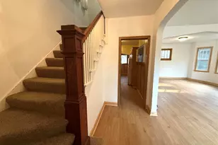 722 Summit St, Eveleth, MN 55734 - Photo 8