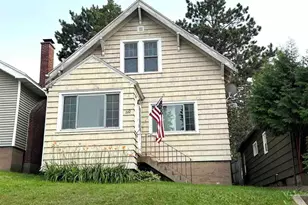 722 Summit St, Eveleth, MN 55734 - Photo 1