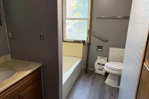 403 N 3rd Ave, Virginia, MN 55792 - Photo 14