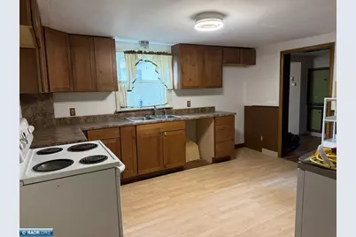 403 N 3rd Ave, Virginia, MN 55792 - Photo 8