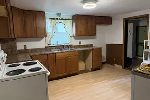 403 N 3rd Ave, Virginia, MN 55792 - Photo 8