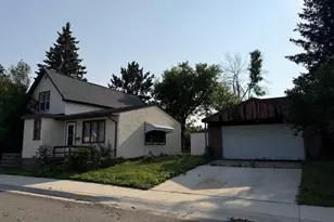 403 N 3rd Ave, Virginia, MN 55792 - Photo 1