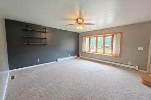 425 E 43rd St, Hibbing, MN 55746 - Photo 30