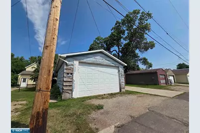 824 13th St. N, Virginia, MN 55792 - Photo 6