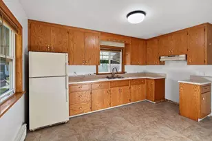 719 NW 2nd Ave, Chisholm, MN 55719 - Photo 10