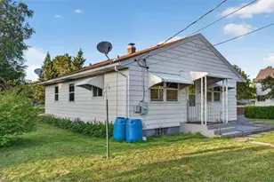 719 NW 2nd Ave, Chisholm, MN 55719 - Photo 4