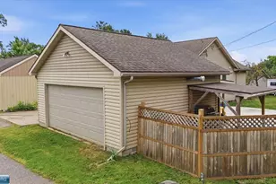 107 S Elba Ave, Eveleth, MN 55734 - Photo 4