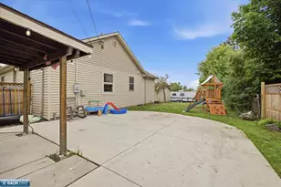 107 S Elba Ave, Eveleth, MN 55734 - Photo 42