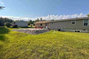 201 Deerwood Dr, Gilbert, MN 55741 - Photo 16