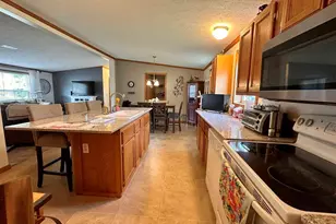 201 Deerwood Dr, Gilbert, MN 55741 - Photo 2