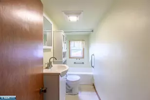 986 Gary St, Calumet, MN 55716 - Photo 24