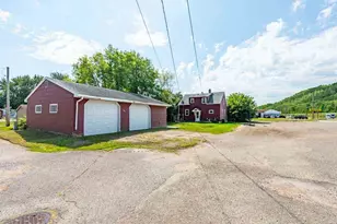 986 Gary St, Calumet, MN 55716 - Photo 6