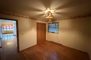 717 Maple Dr, Aurora, MN 55705 - Photo 8