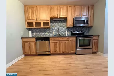 1606 E 3rd Ave E, Hibbing, MN 55746 - Photo 8