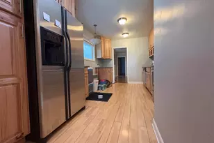1606 E 3rd Ave E, Hibbing, MN 55746 - Photo 4