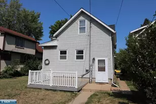328 10th St S, Virginia, MN 55792 - Photo 6