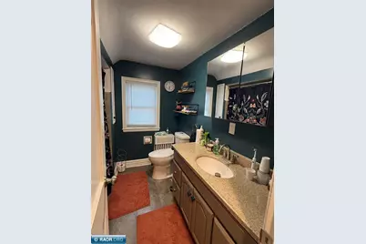 219 8th St SW, Chisholm, MN 55719 - Photo 16