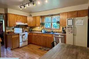312 1st St SW, Chisholm, MN 55719 - Photo 12