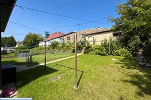 312 1st St SW, Chisholm, MN 55719 - Photo 4