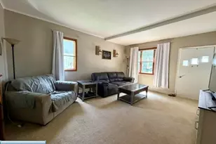 312 1st St SW, Chisholm, MN 55719 - Photo 8