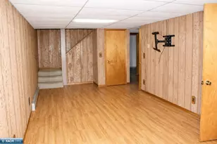 307 E Park Dr, Hibbing, MN 55746 - Photo 28