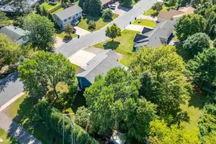 307 E Park Dr, Hibbing, MN 55746 - Photo 42