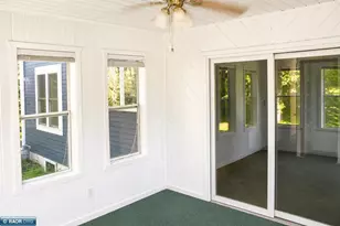 307 E Park Dr, Hibbing, MN 55746 - Photo 36