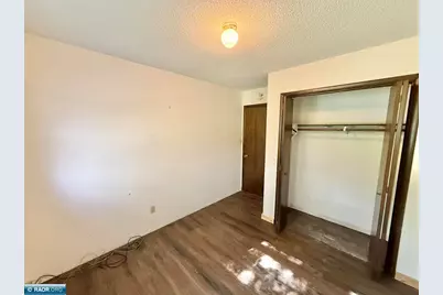 3919 8th Ave E, Hibbing, MN 55746 - Photo 12