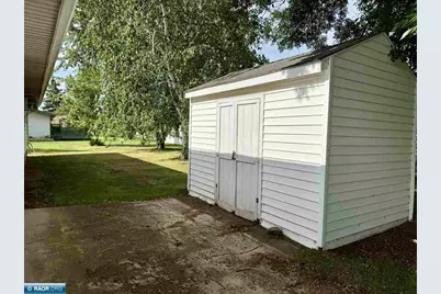 3919 8th Ave E, Hibbing, MN 55746 - Photo 24