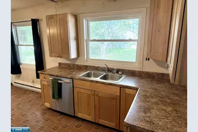 3919 8th Ave E, Hibbing, MN 55746 - Photo 10