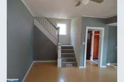 539 E 39th St., Hibbing, MN 55746 - Photo 6