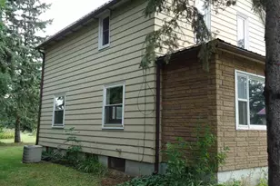 539 E 39th St, Hibbing, MN 55746 - Photo 26
