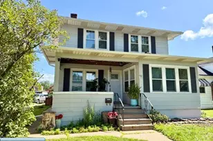 2512 2nd Ave W, Hibbing, MN 55746 - Photo 4