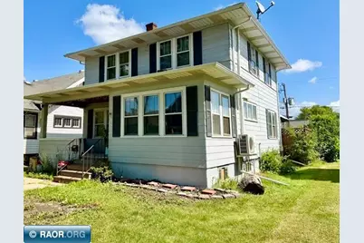 2512 2nd Ave W, Hibbing, MN 55746 - Photo 2