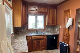 2027 12th Ave E, Hibbing, MN 55746 - Photo 16