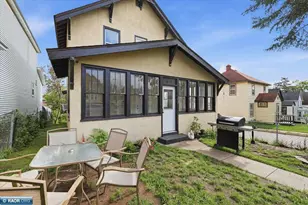 202 Michigan Ave W, Gilbert, MN 55741 - Photo 2
