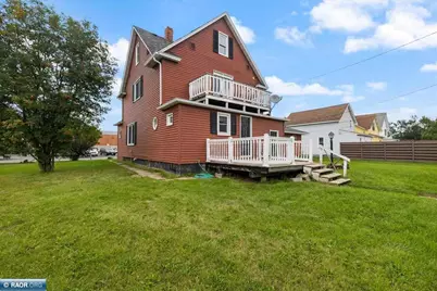 213 & 215 W 4th Ave N, Aurora, MN 55705 - Photo 2