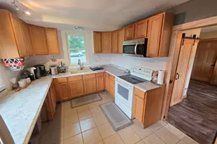313 Forest St, Buhl, MN 55713 - Photo 14