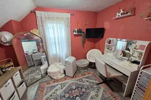 313 Forest St, Buhl, MN 55713 - Photo 20
