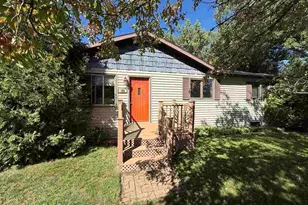 209 17th Ave W, Eveleth, MN 55734 - Photo 1