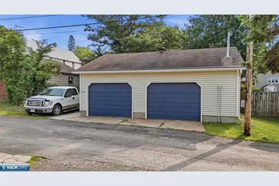217 Chandler Ave, Eveleth, MN 55734 - Photo 30