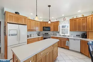 217 Chandler Ave, Eveleth, MN 55734 - Photo 10