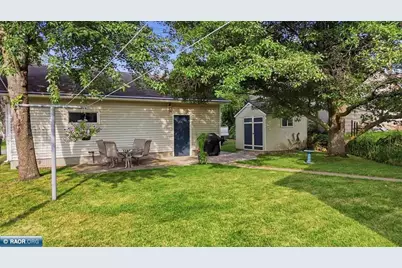 217 Chandler Ave, Eveleth, MN 55734 - Photo 32
